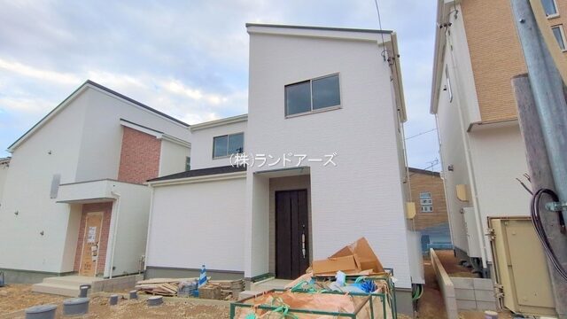 建売住宅の外観写真（尾張旭市平子町北5棟_2号棟・タクトホーム/グラファーレ）