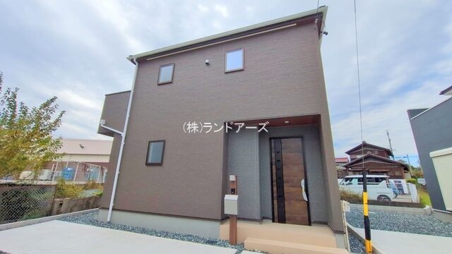 建売住宅の外観写真（東浦町石浜須賀_5号棟・一建設/リーブルガーデン）