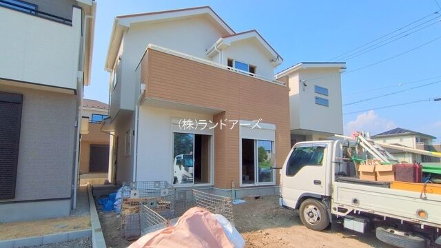 建売住宅の外観写真（江南市宮後町砂場東23－P1_4号棟・アイダ設計/いろどりアイタウン）