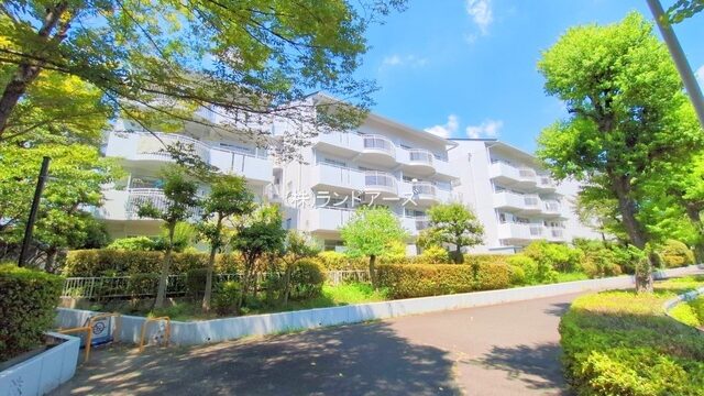 中古マンションの外観写真(神宮東パークハイツ3号棟_404号室)