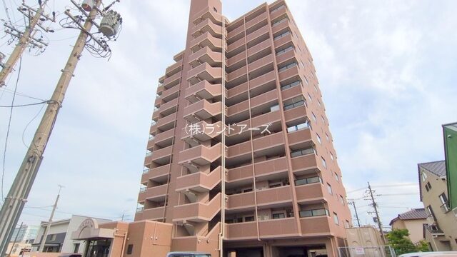 中古マンションの外観写真（アピエス三郷_604号室）