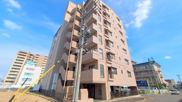 中古マンションの外観写真（ラビデンス小牧中央_302号室）