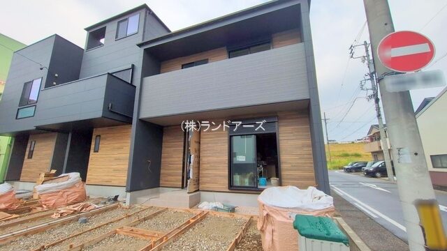 建売住宅の外観写真（中村区宿跡町306【4】_No.3・メルディア）