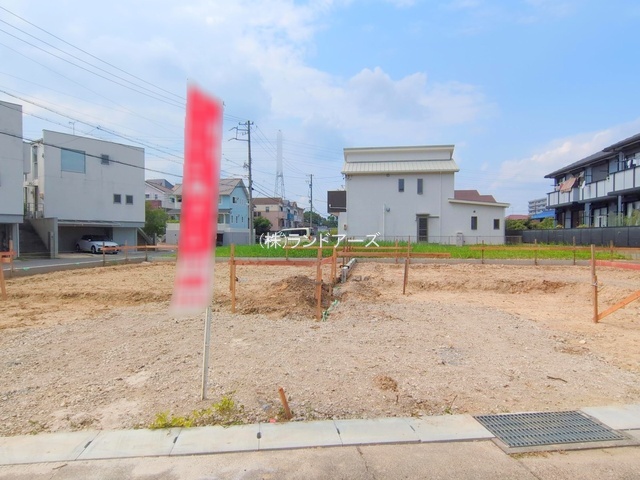 建売住宅の外観写真（名古屋市名東区梅森坂1丁目_2号棟・東栄住宅/ブルーミングガーデン）