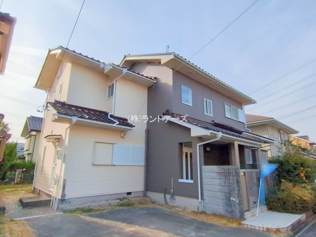 小牧市光ケ丘4丁目（中古戸建）の外観写真