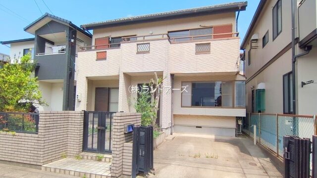 愛西市大井町宮新田36-22の中古戸建