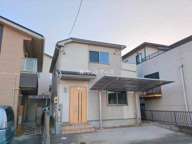 東海市荒尾町細高根1-96の中古戸建