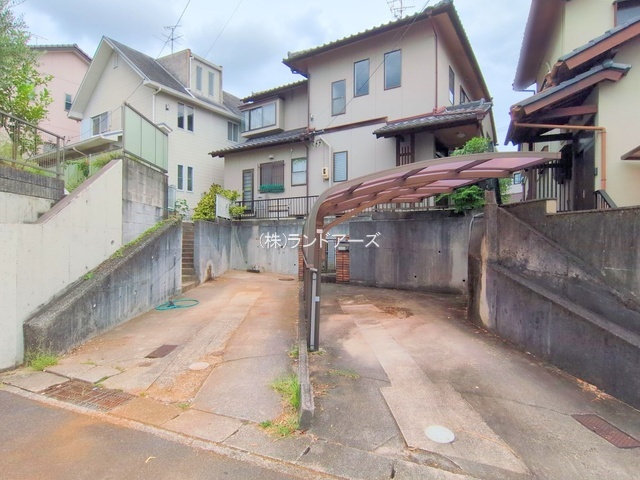 瀬戸市東山町1丁目141-32の中古戸建