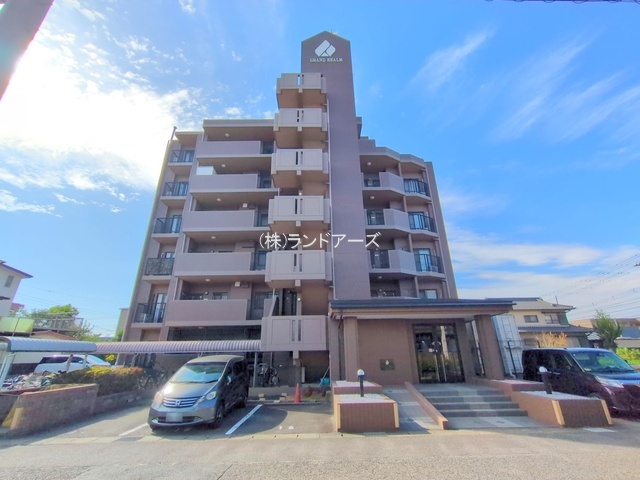 グランレイム甚目寺VI_202号室_20250919_8_0849905 - 株式会社ランドアーズ|名古屋の一戸建て(建売・中古戸建)・中古マンション・賃貸管理・不動産売却 中古マンションの外観写真(グランレイム甚目寺VI_202号室)