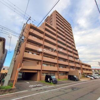 中古マンションの外観写真（サンマンションアトレ横須賀III_107号室）