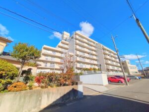 メイツ大府_504号室_20241219_2_0851203 - 株式会社ランドアーズ|名古屋の一戸建て(建売・中古戸建)・中古マンション・賃貸管理・不動産売却 中古マンションの外観写真(メイツ大府_504号室)