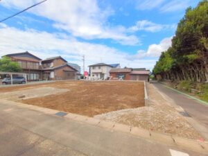 建売住宅の外観写真（一宮市佐千原屋敷_2号棟・東栄住宅/ブルーミングガーデン）
