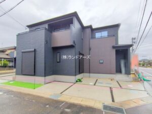 建売住宅の外観写真（北名古屋市中之郷2期4棟_3号棟・タクトホーム/グラファーレ）
