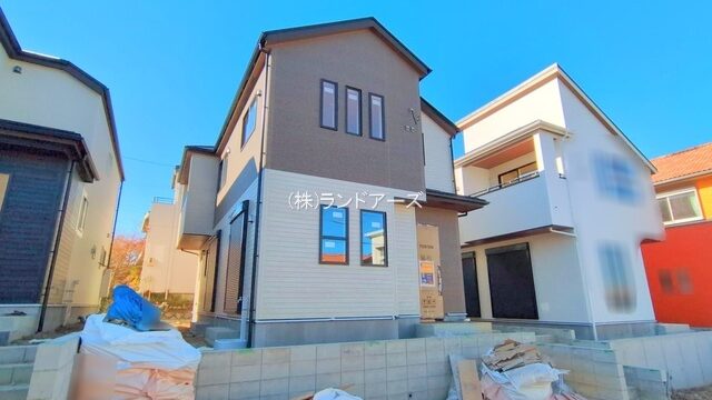 建売住宅の外観写真（名古屋市名東区梅森坂3丁目3307_2号棟・東栄住宅/ブルーミングガーデン）