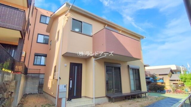 愛知郡東郷町春木屋敷3415-7の中古戸建