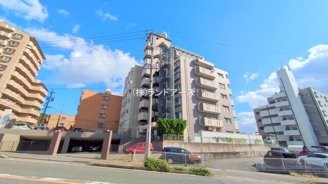 中古マンションの外観写真（キングスコート赤池_303号室）