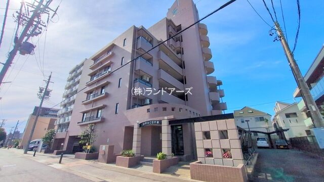 中古マンションの外観写真（グレイス千種_402号室）