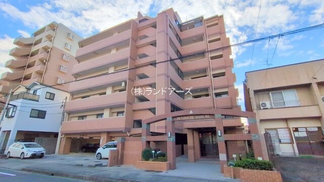 中古マンションの外観写真(サンハウス鳴海_7B号室）