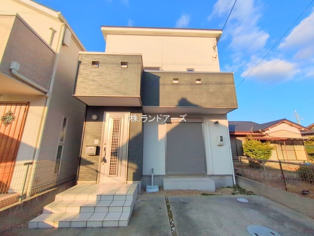 北名古屋市六ツ師中屋敷522-3の中古戸建