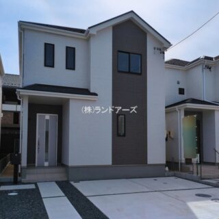 建売住宅の外観写真(北名古屋市薬師寺_B号棟/飯田産業/ハートフルタウン)