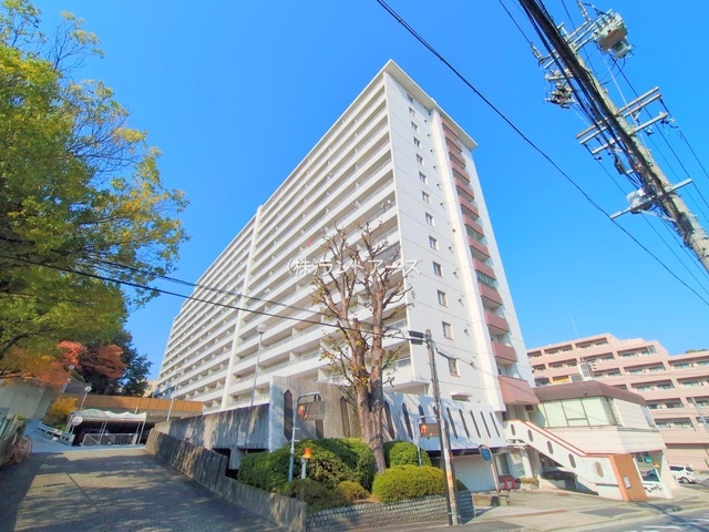 中古マンションの外観写真(虹ヶ丘マンション本館_1206号室)