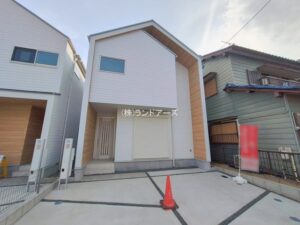 建売住宅の外観写真（西区城西町076【2】_1号棟・メルディア）