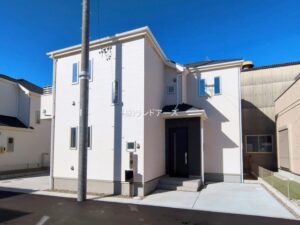 建売住宅の外観写真（あま市新居屋7期_B号棟/ハートフルタウン）