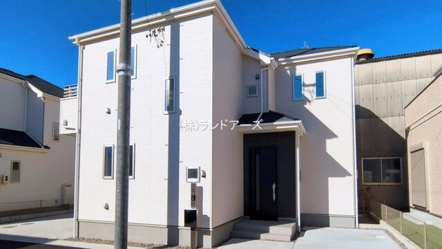 建売住宅の外観写真（あま市新居屋7期_B号棟/ハートフルタウン）