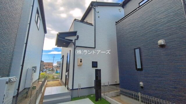 建売住宅の外観写真（北名古屋市六ツ師8期4棟_2号棟・タクトホーム/グラファーレ）