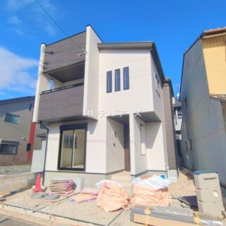 建売住宅の外観写真（北名古屋市熊之庄城ノ屋敷_1号棟・東栄住宅/ブルーミングガーデン）