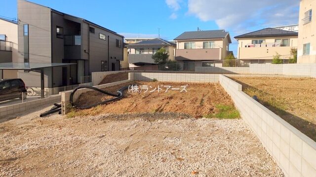建売住宅の外観写真（緑区鳴海町姥子山第2_2号棟・一建設/リーブルガーデン）