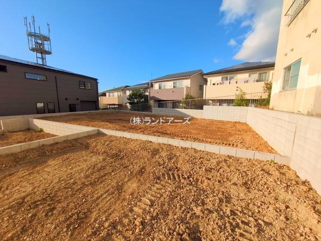 建売住宅の外観写真（緑区鳴海町姥子山第2_3号棟・一建設/リーブルガーデン）