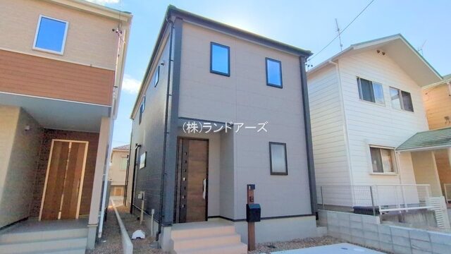 建売住宅の外観写真（豊明市二村台第8_1号棟・一建設/リーブルガーデン）