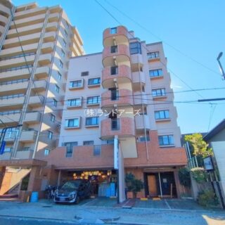 中古マンションの外観写真（アーバン北本山_201号室）