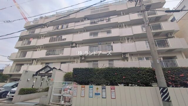 中古マンションの外観写真（ユーハウス第三松原_6A号室）