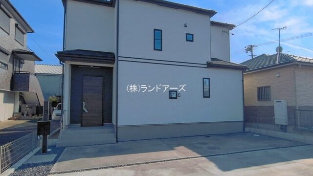 建売住宅の外観写真（北名古屋市熊之庄牛流3番_A号棟/飯田産業/ハートフルタウン）