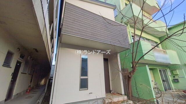 名古屋市中村区宿跡町3丁目4-2の中古戸建