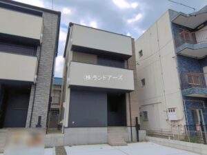 名古屋市千種区清明山2期_3号棟_20260512_1_0874204 - 株式会社ランドアーズ|名古屋の一戸建て(建売・中古戸建)・中古マンション・賃貸管理・不動産売却 建売住宅の外観写真(名古屋市千種区清明山2期_3号棟・ケイアイスター不動産/ケイアイグレイス)