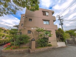 ヴェルデ霞ヶ丘2号棟_209号室_20260413_12_0887093 - 株式会社ランドアーズ|名古屋の一戸建て(建売・中古戸建)・中古マンション・賃貸管理・不動産売却 中古マンションの外観写真(ヴェルデ霞ヶ丘2号棟_209号室)