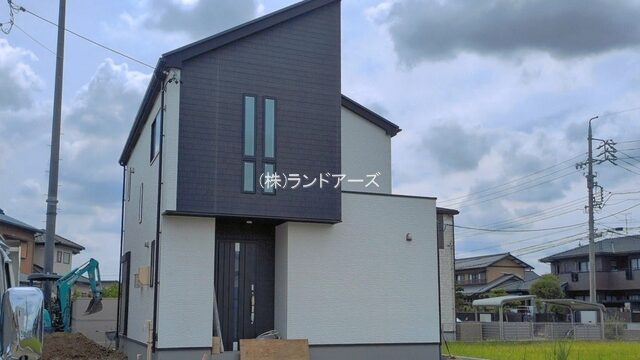 建売住宅の外観写真（名古屋市上志段味6期4棟_2号棟・タクトホーム/グラファーレ）