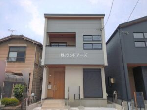名古屋市中川区水里5丁目_1号棟_20260616_13_0876629 - 株式会社ランドアーズ|名古屋の一戸建て(建売・中古戸建)・中古マンション・賃貸管理・不動産売却 建売住宅の外観写真(名古屋市中川区水里5丁目_1号棟・東栄住宅/ブルーミングガーデン)