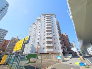 中古マンションの外観写真（グリーンハイツ外堀通_1201号室）