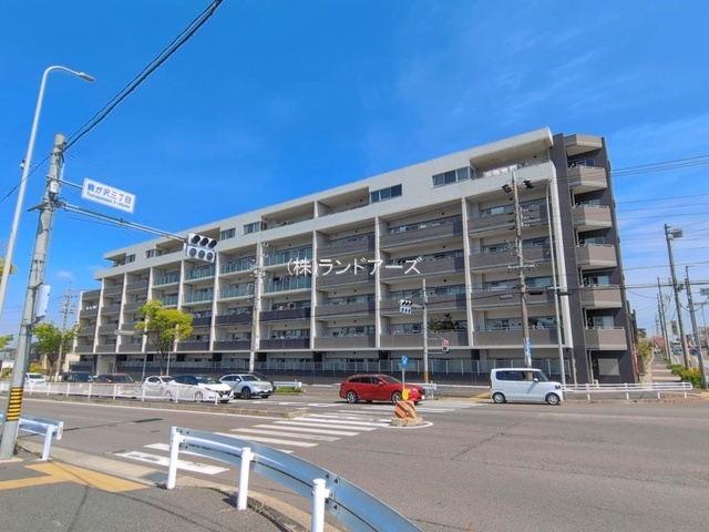 ファミリアーレ徳重ヒルズ_406号室_20260414_1_0887204 - 株式会社ランドアーズ|名古屋の一戸建て(建売・中古戸建)・中古マンション・賃貸管理・不動産売却 中古マンションの外観写真(ファミリアーレ徳重ヒルズ_406号室)