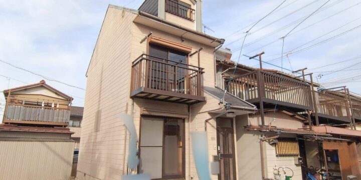 海部郡蟹江町大字西之森字硴場 1