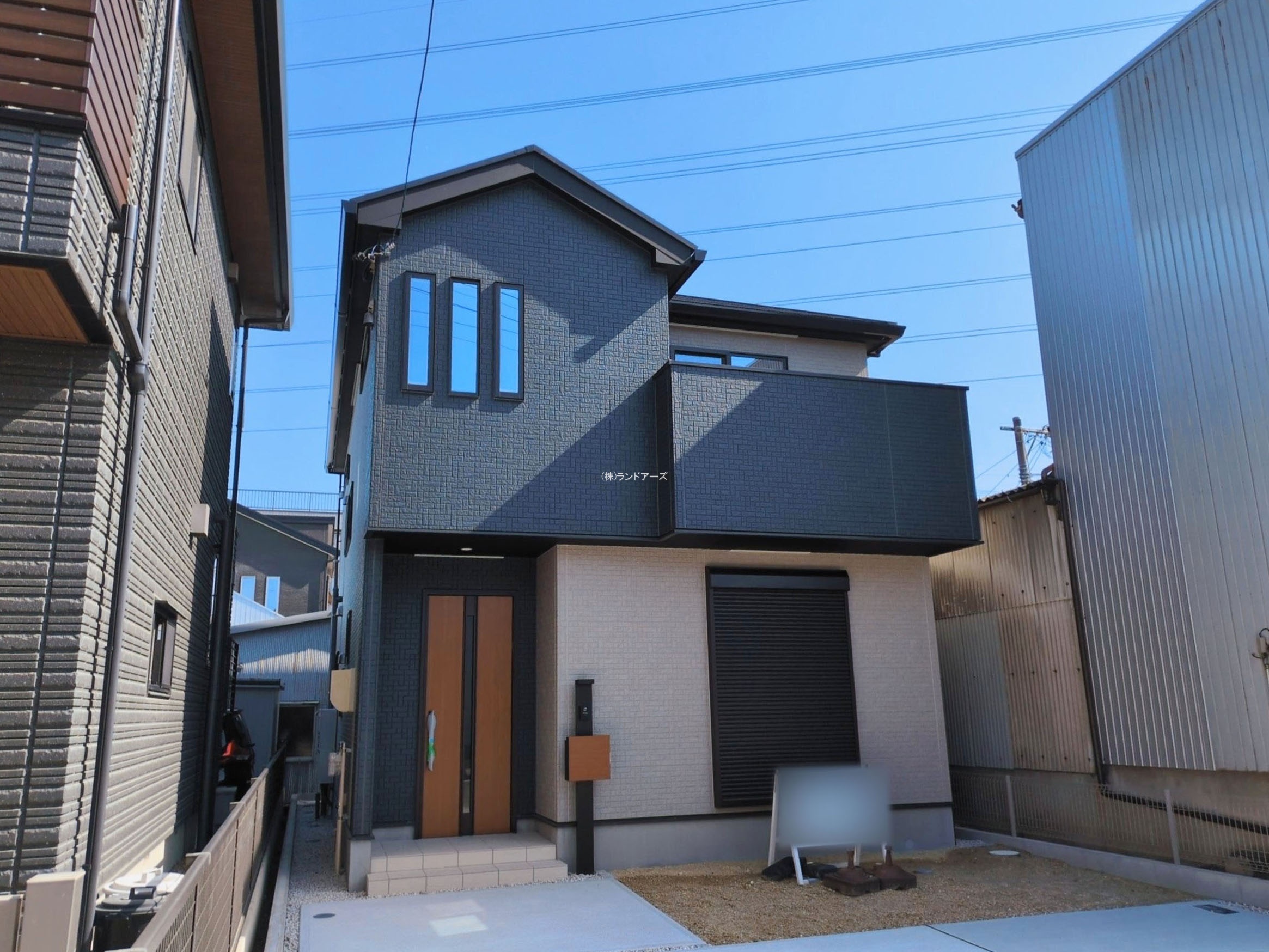 海部郡蟹江町学戸1丁目(戸建) 1 - 株式会社ランドアーズ|名古屋の一戸建て(建売・中古戸建)・中古マンション・賃貸管理・不動産売却 海部郡蟹江町学戸1丁目(戸建) 1