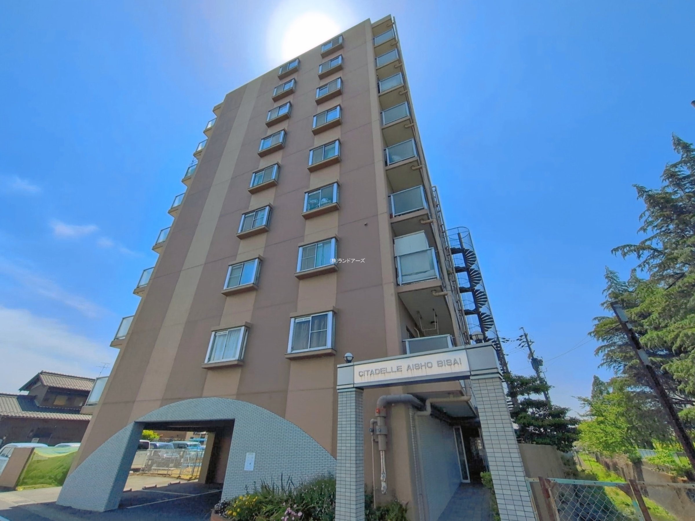シャトレ愛松尾西 1 - 株式会社ランドアーズ|名古屋の一戸建て(建売・中古戸建)・中古マンション・賃貸管理・不動産売却 シャトレ愛松尾西 1