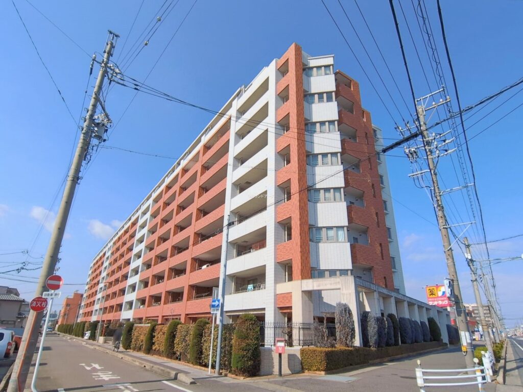ライオンズマンション豊山ニューシティ 1