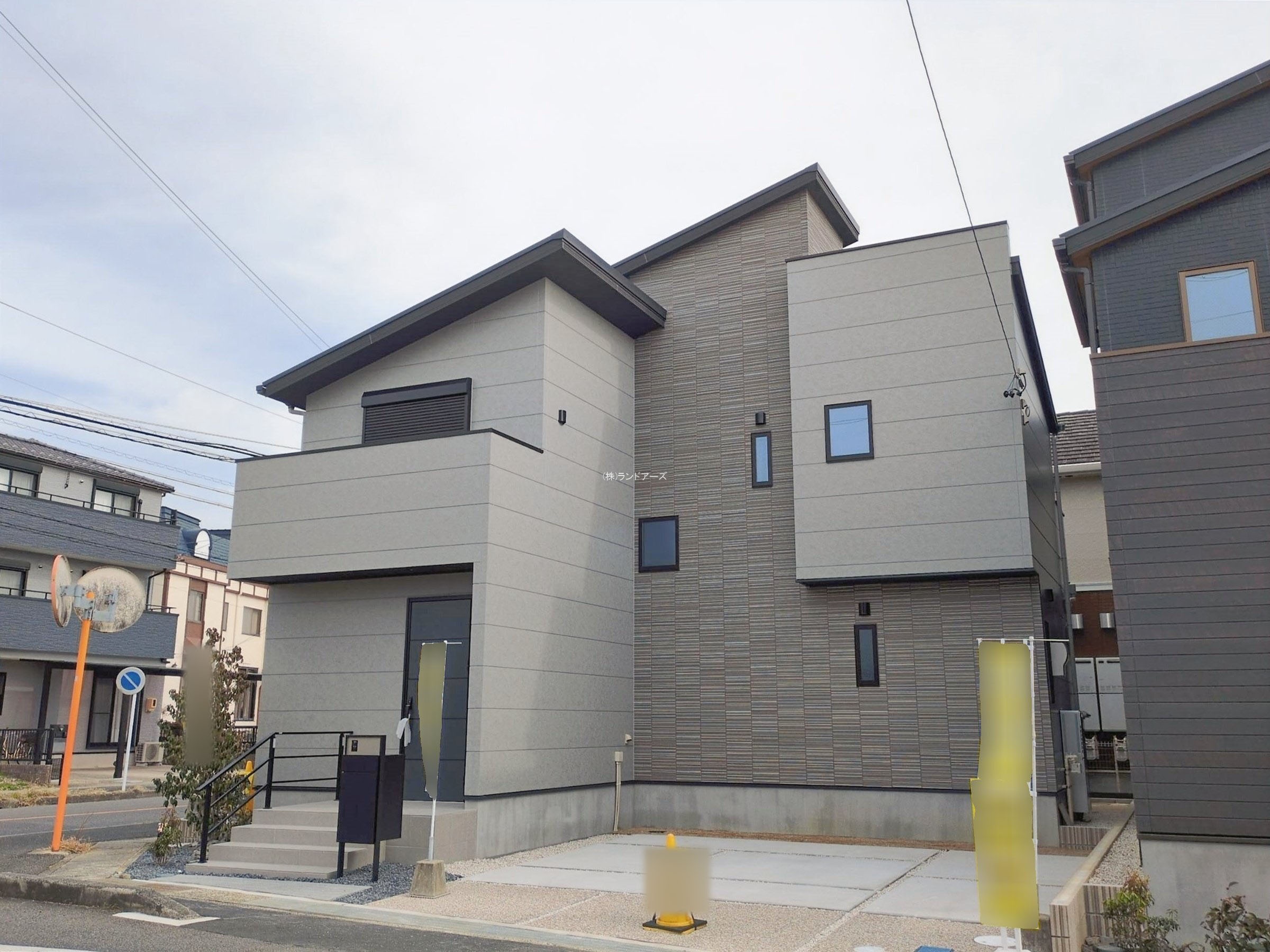 春日井市東野町西2丁目(戸建)04 1 - 株式会社ランドアーズ|名古屋の一戸建て(建売・中古戸建)・中古マンション・賃貸管理・不動産売却 春日井市東野町西2丁目(戸建)04 1