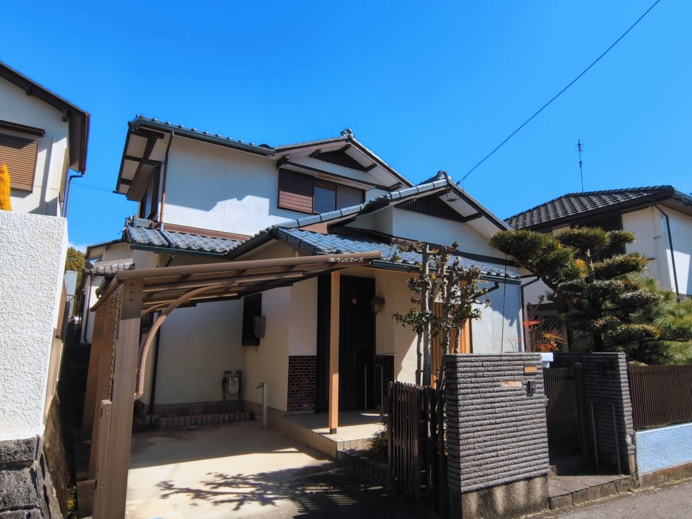 春日井市坂下町5丁目 1 - 株式会社ランドアーズ|名古屋の一戸建て(建売・中古戸建)・中古マンション・賃貸管理・不動産売却 春日井市坂下町5丁目 1