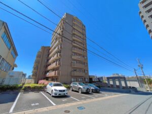 ラ・キャッスル和合 1 - 株式会社ランドアーズ|名古屋の一戸建て(建売・中古戸建)・中古マンション・賃貸管理・不動産売却 ラ・キャッスル和合 1